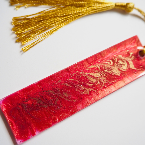 Marble Style Bookmark | Premade Bookmark